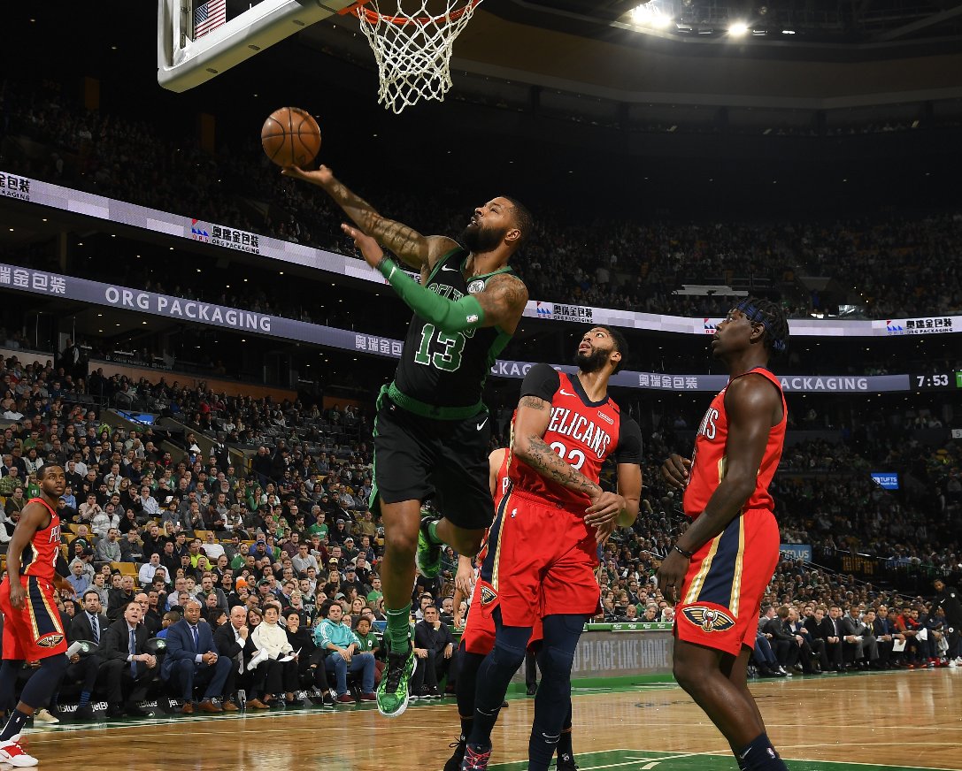 塔坐镇之下 塔坐镇之下