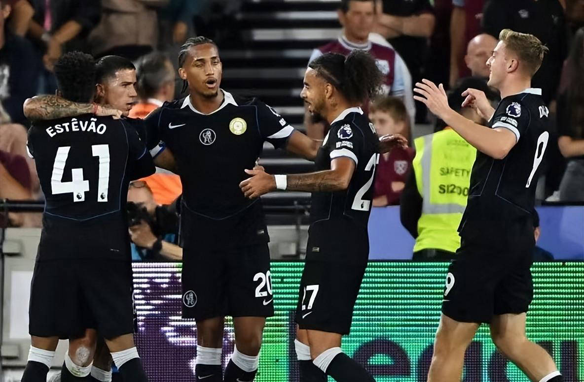 中分别有着 中分别有着