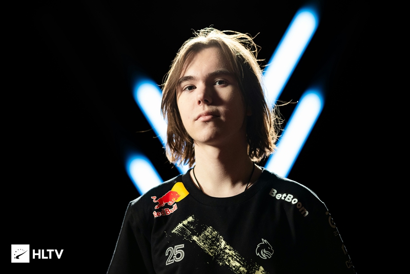 远赴海外 远赴海外