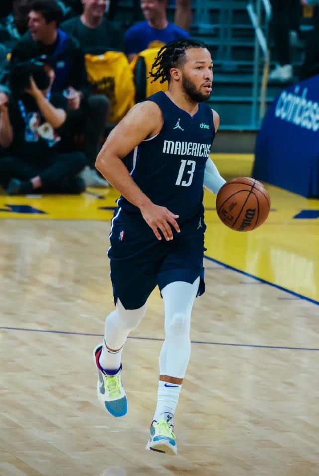 詹姆斯的领 詹姆斯的领